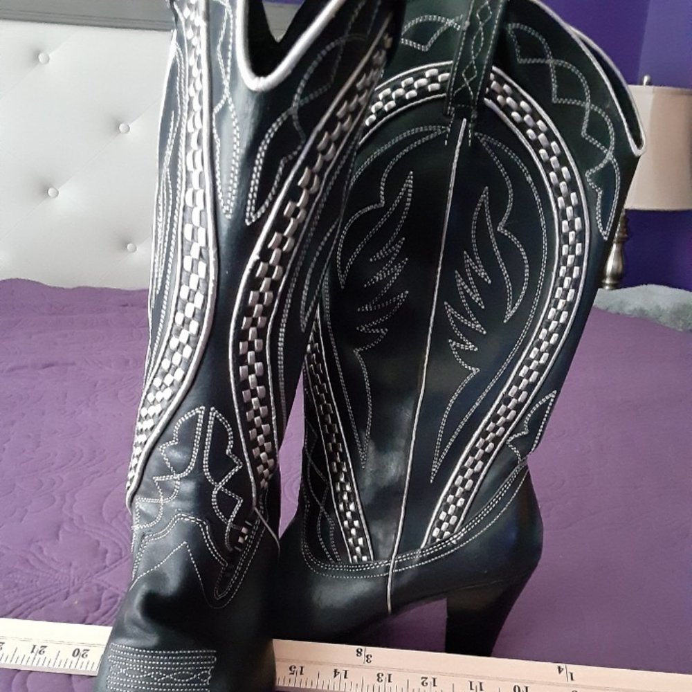 Cowgirls Boots